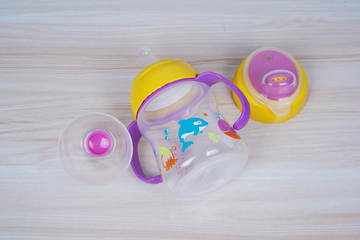 2 In 1 Nipple Suction BPA Free 6 Month 6 Ounce Baby Sippy Cup